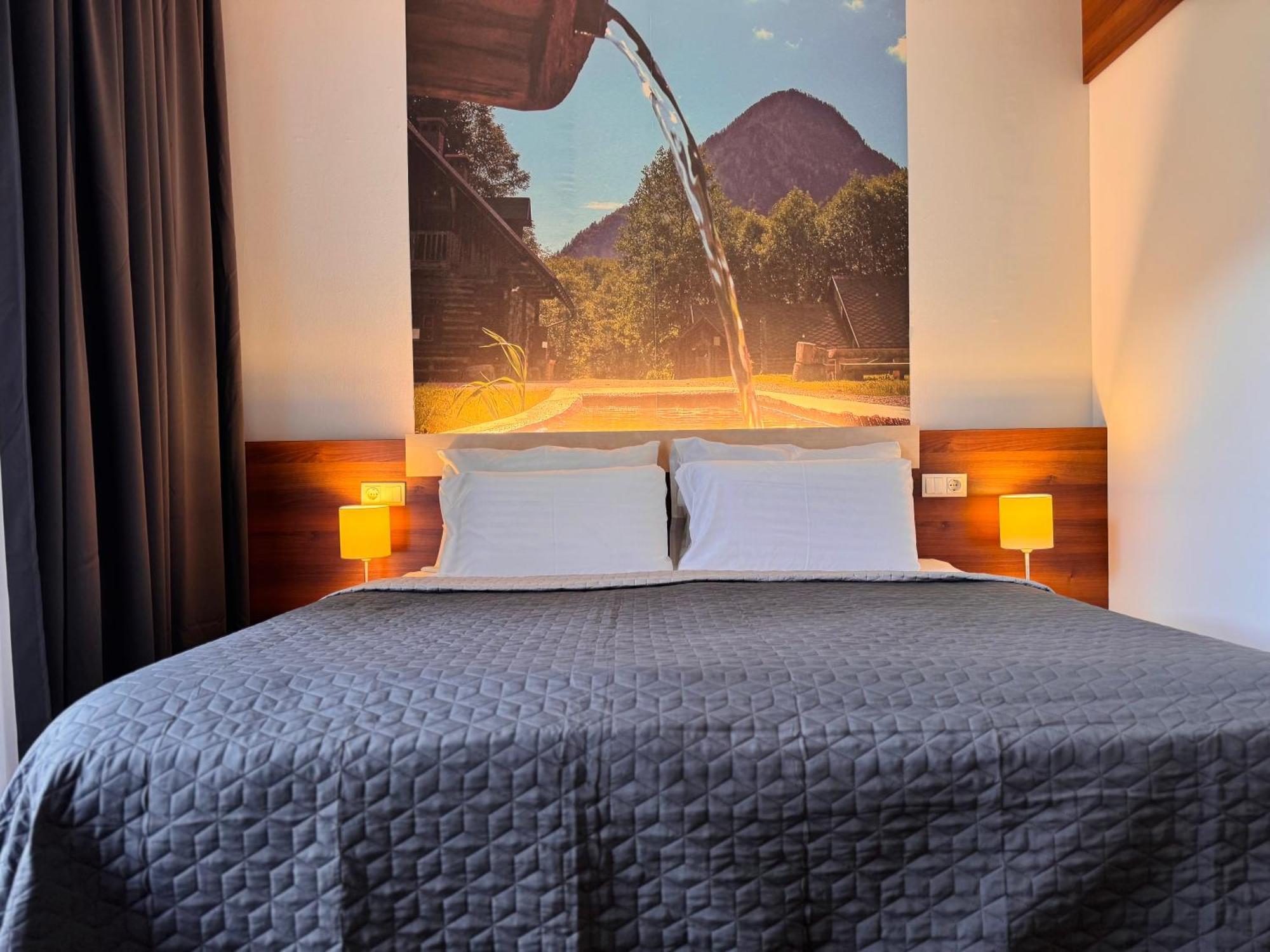 Hotel Spirodom Admont Bagian luar foto