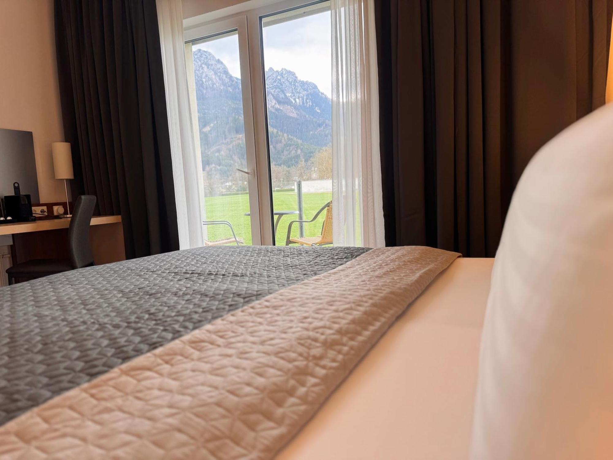 Hotel Spirodom Admont Bagian luar foto