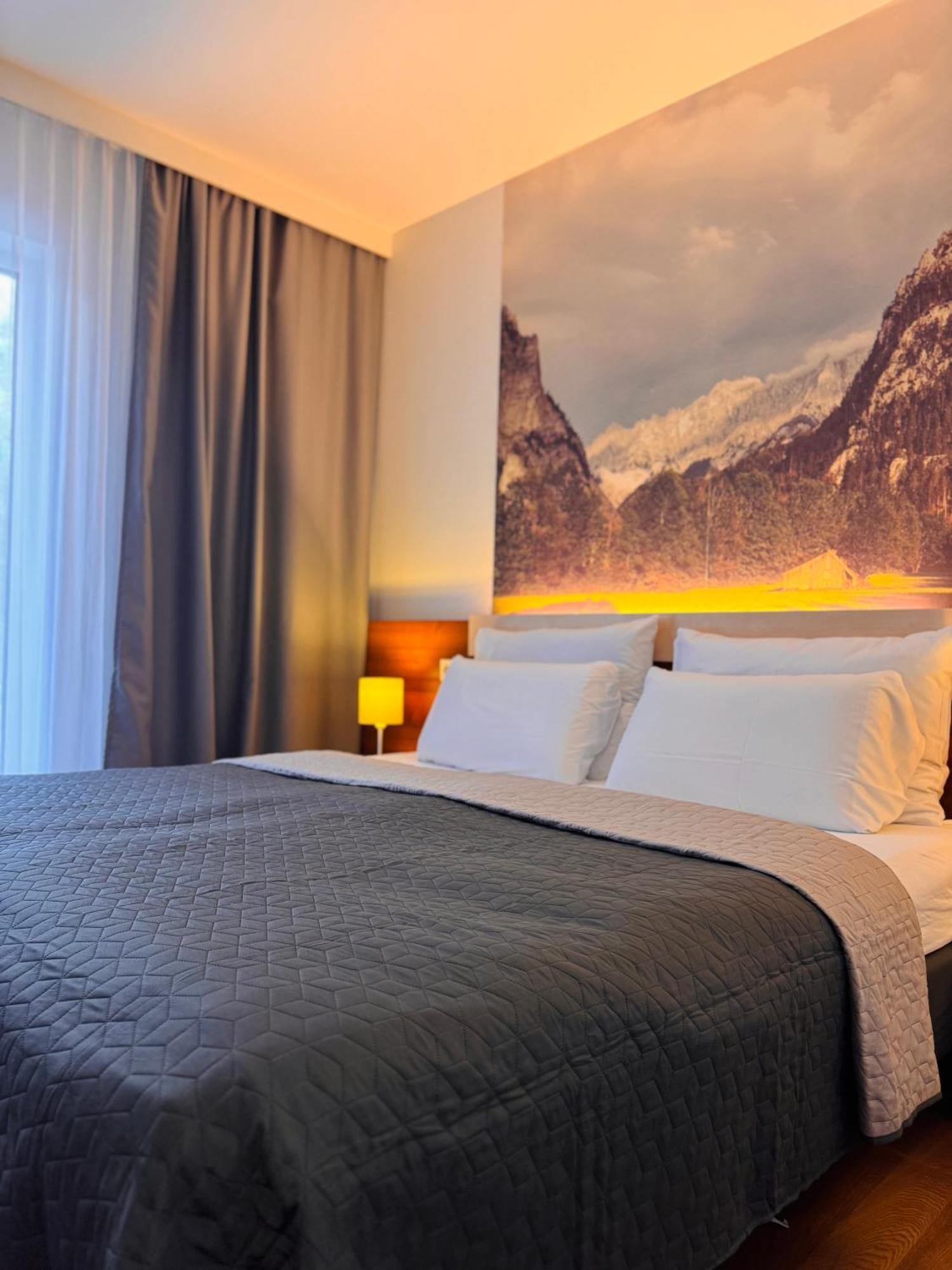 Hotel Spirodom Admont Bagian luar foto