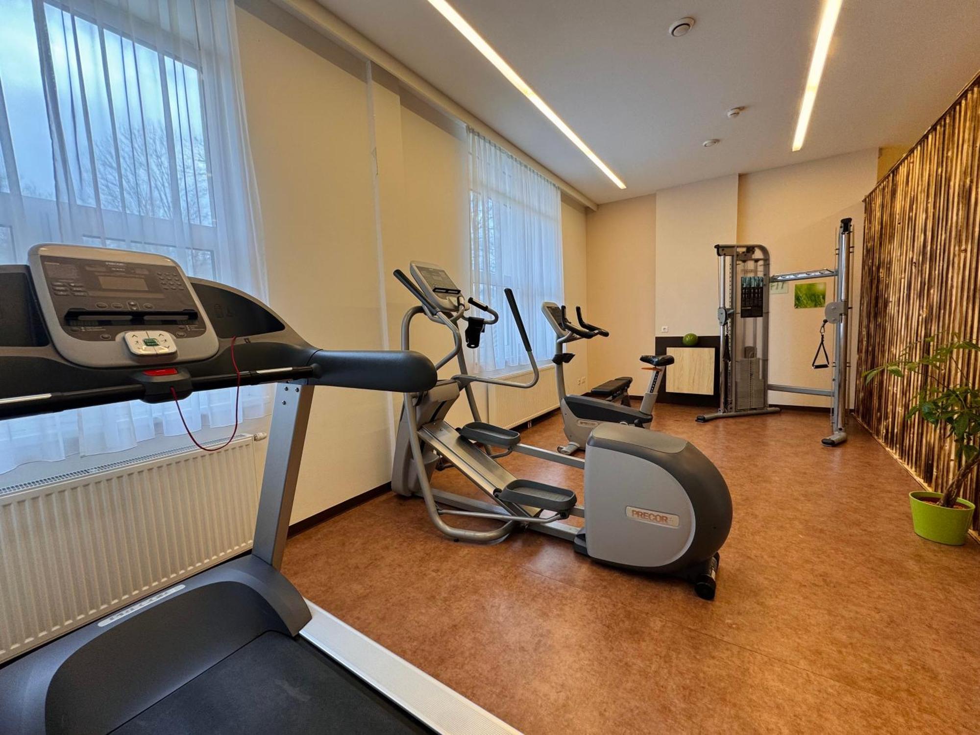 Hotel Spirodom Admont Bagian luar foto
